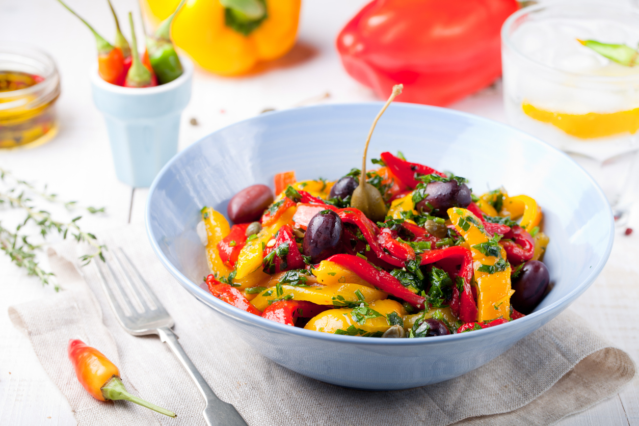 Glutamine, glutamate, diet and cancer